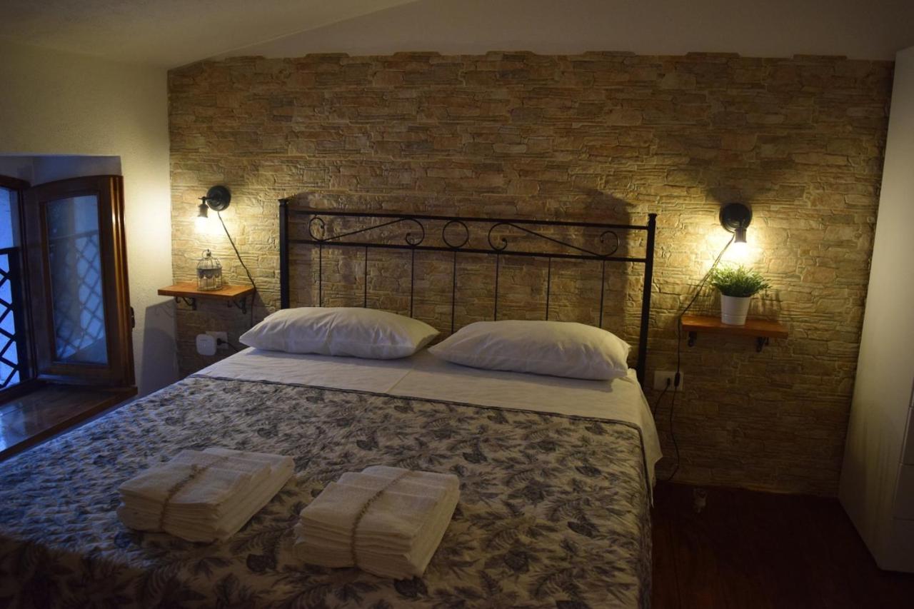 Baita Delle Rocche Rocca di Mezzo Buitenkant foto